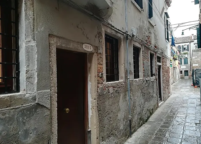 Calle Della Pieta